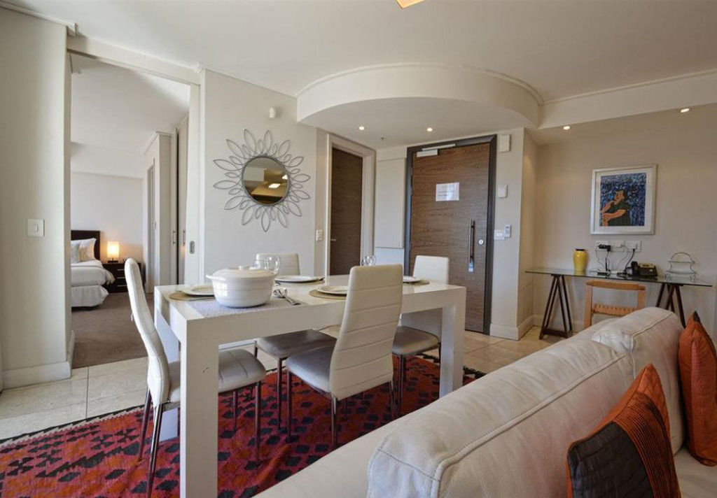 702 Canal Quays Apartment