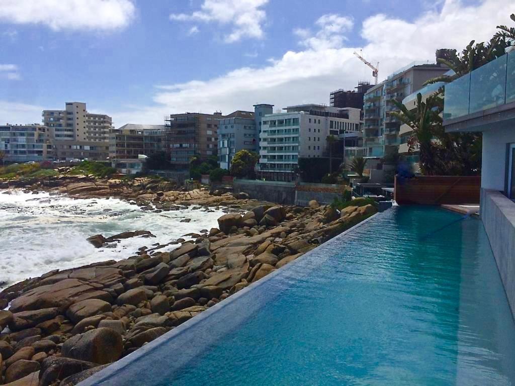 The Bantry * Cape Town