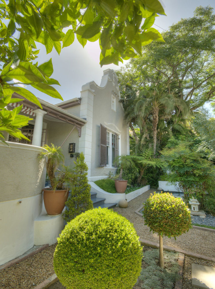 Guest house Parker 4*