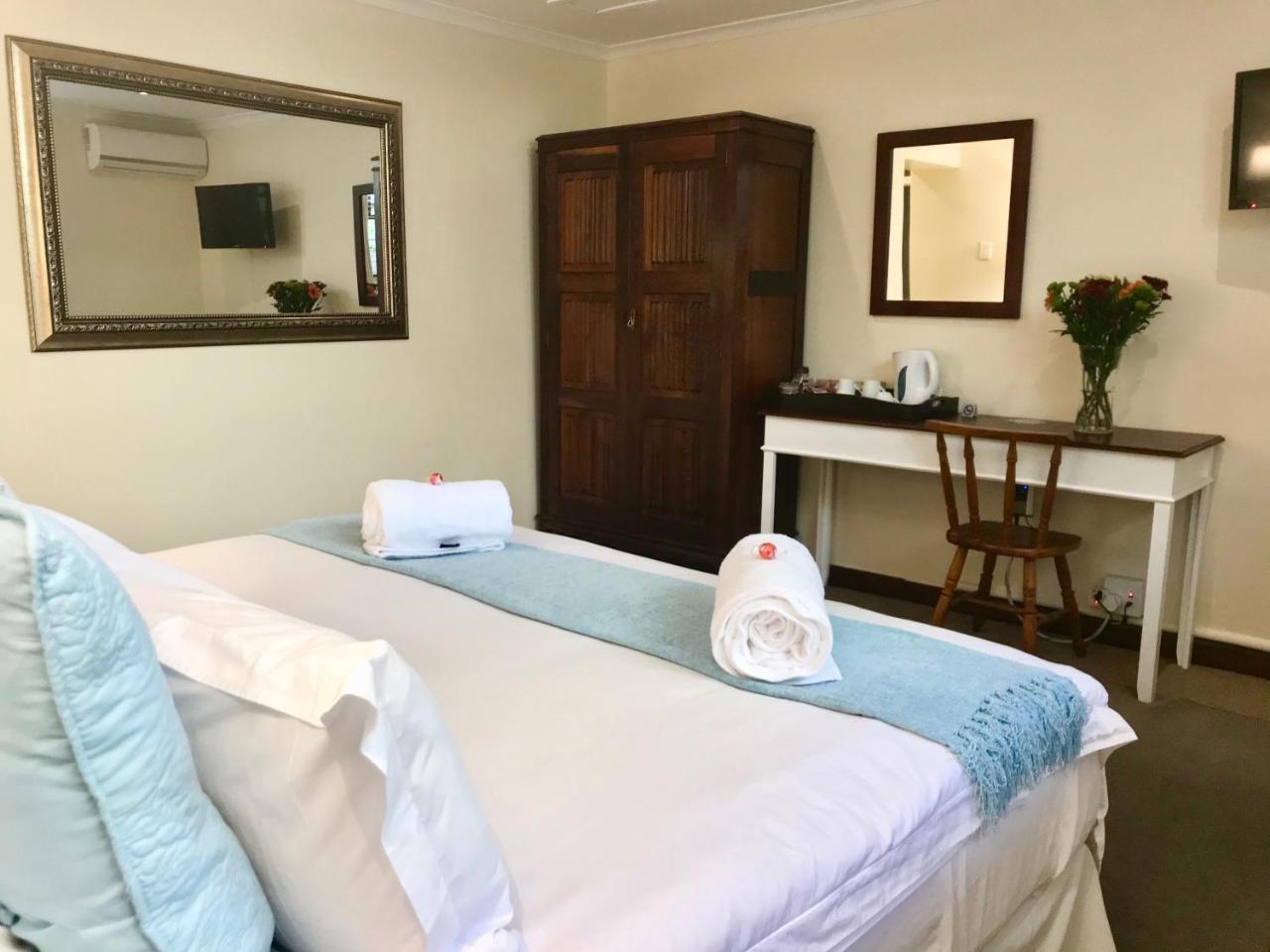 Bed & Breakfast Sundown Manor Cape Town