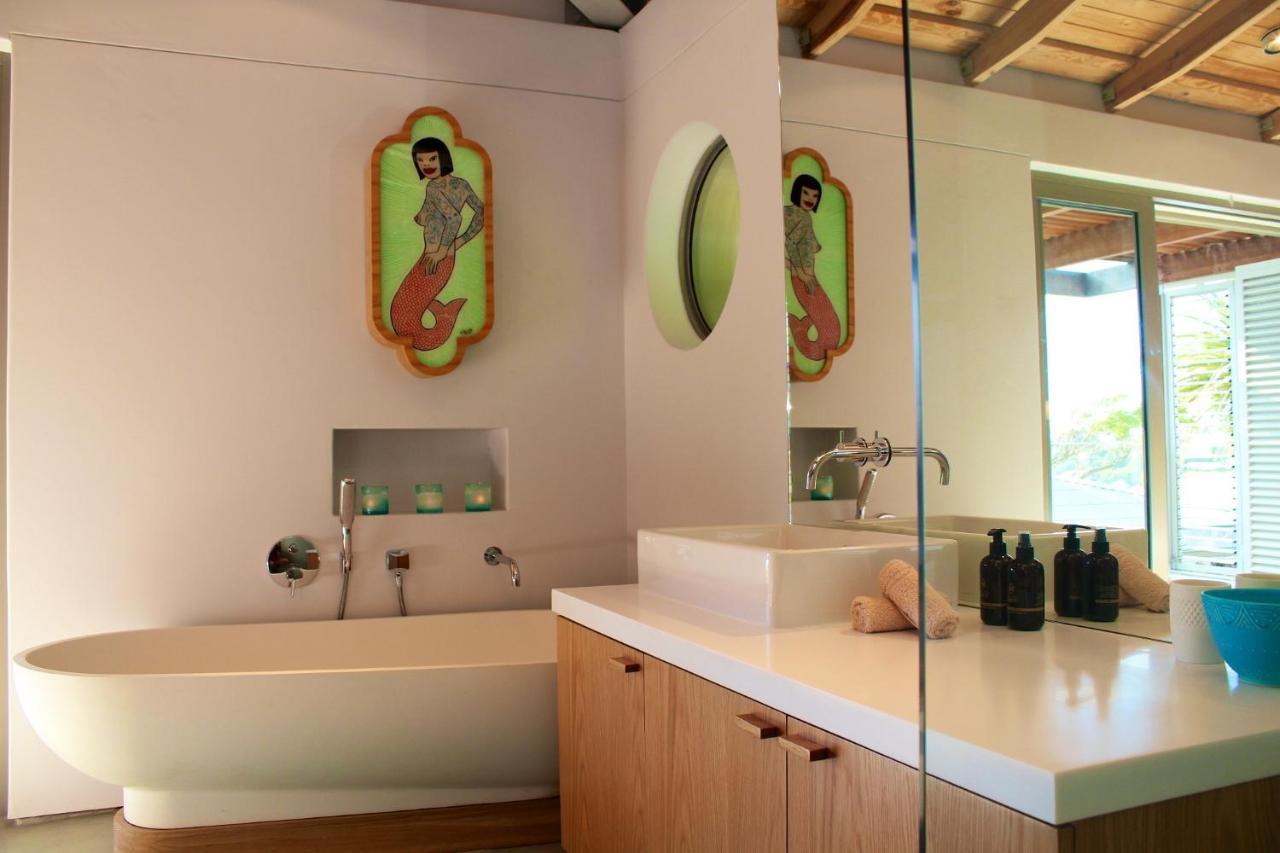 Bungalow 52 *
