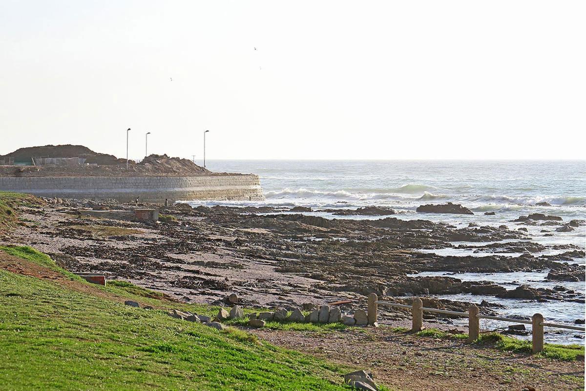 Seafacing Sandringham 01sh * Cape Town