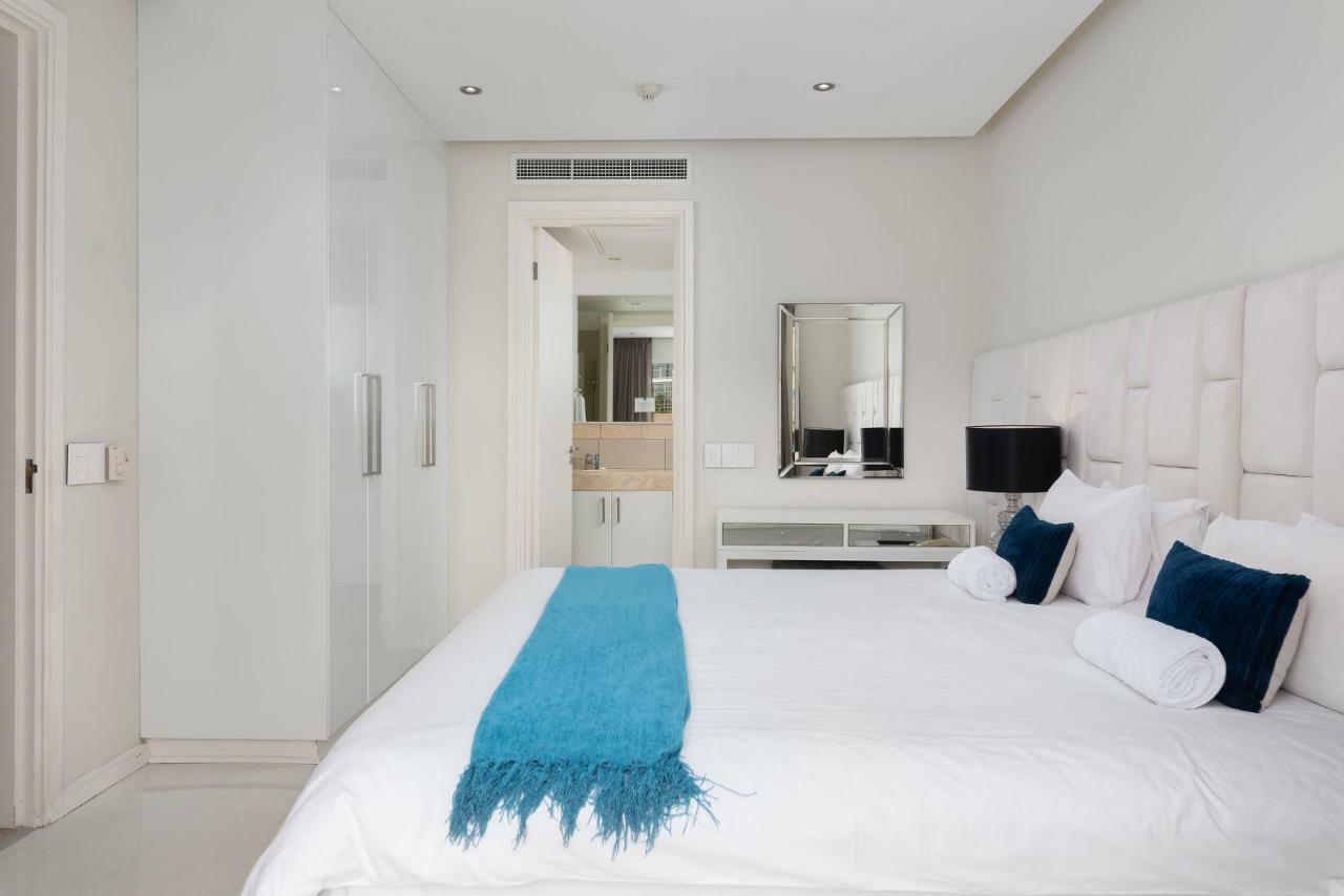 V An A Waterfront, Harbour Bridge. Apartment *