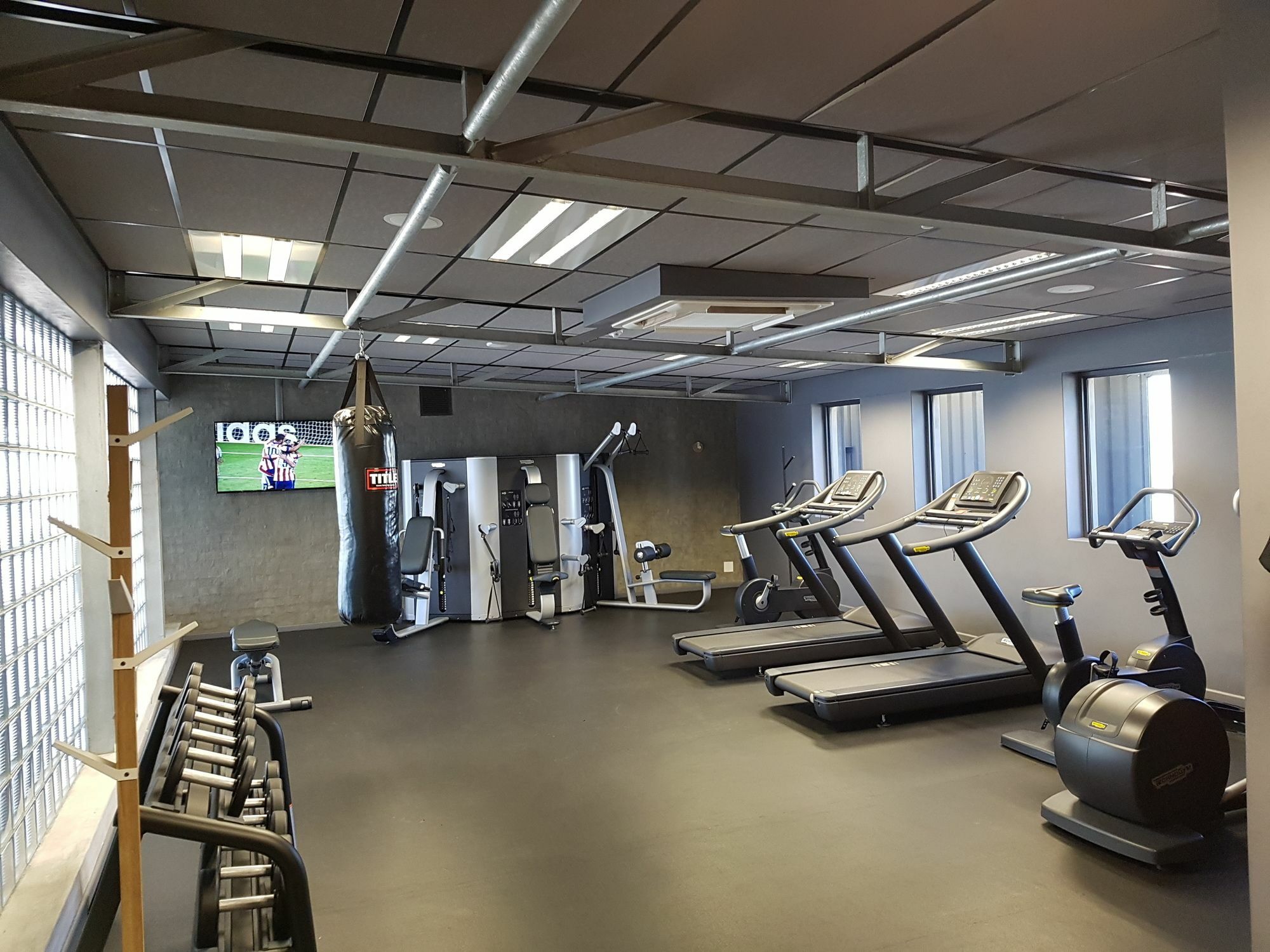 Radisson Red V&a Waterfront Hotel 3*