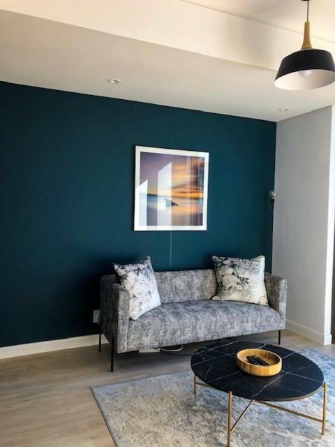 Apartment Cape Town, Stunning Designer *
