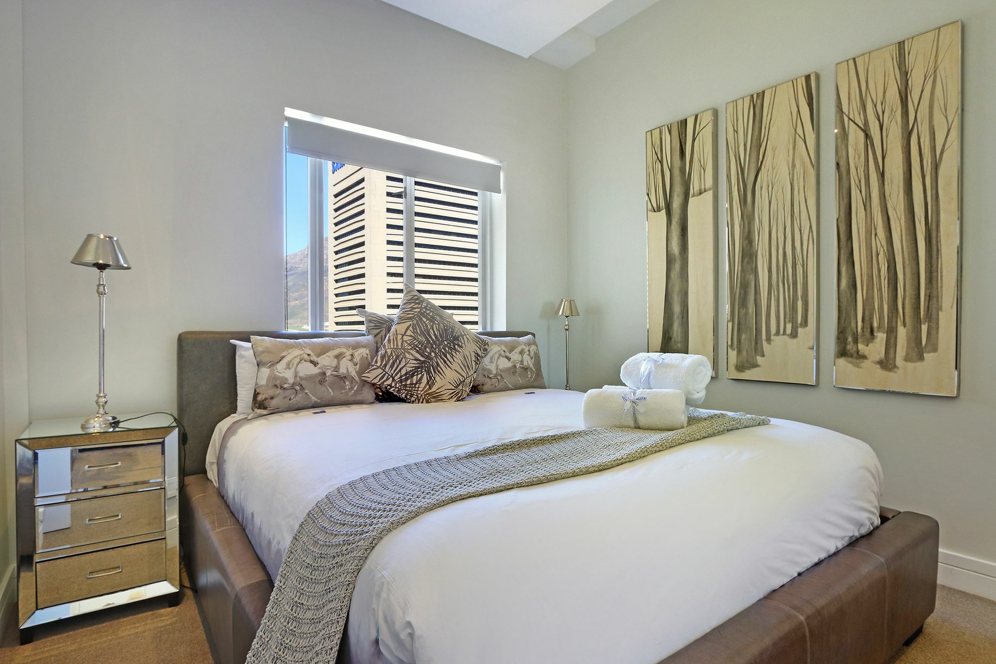 Apartment Triangle Luxury By Totalstay