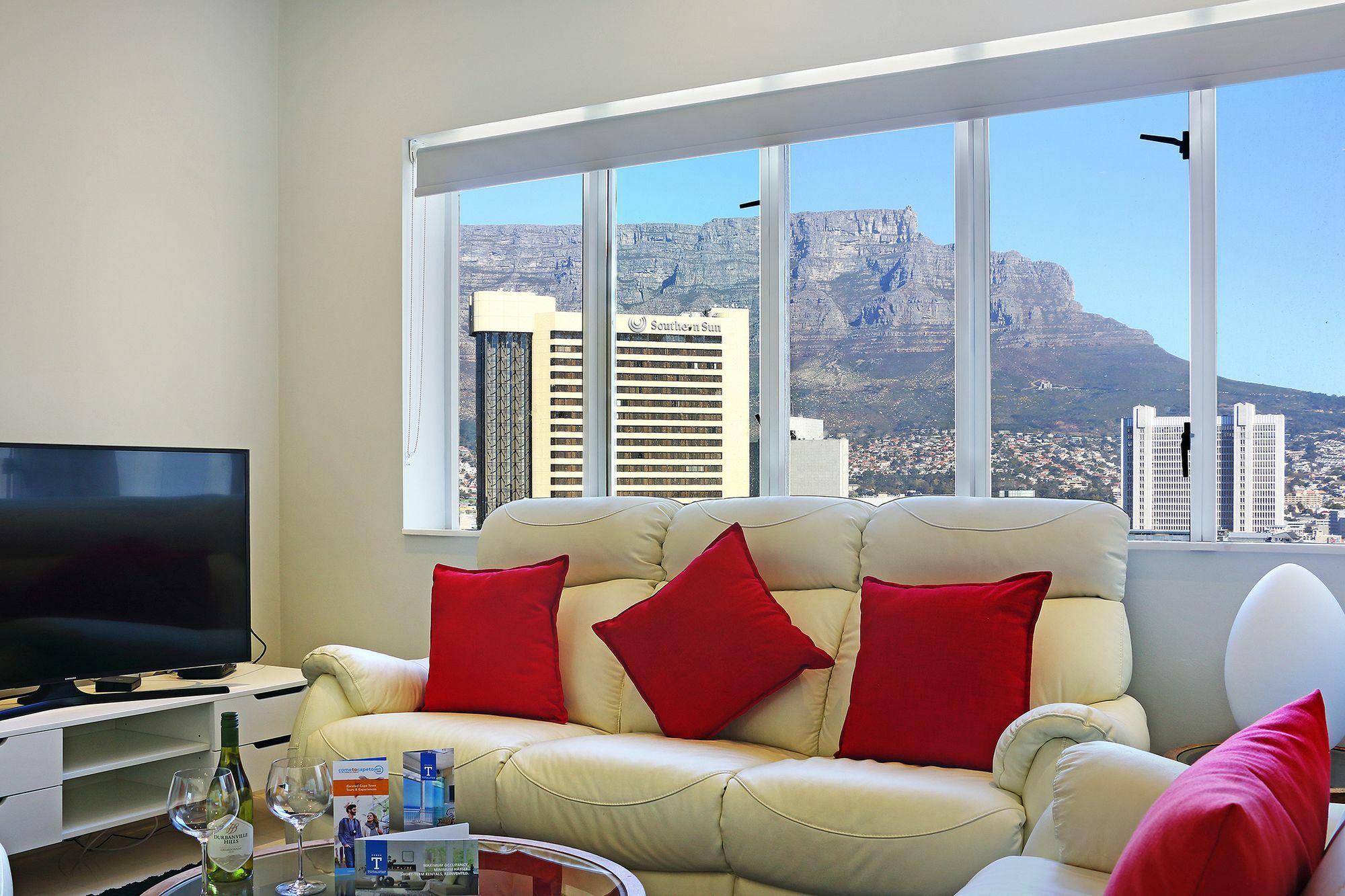 Triangle Luxury By Totalstay Apartment