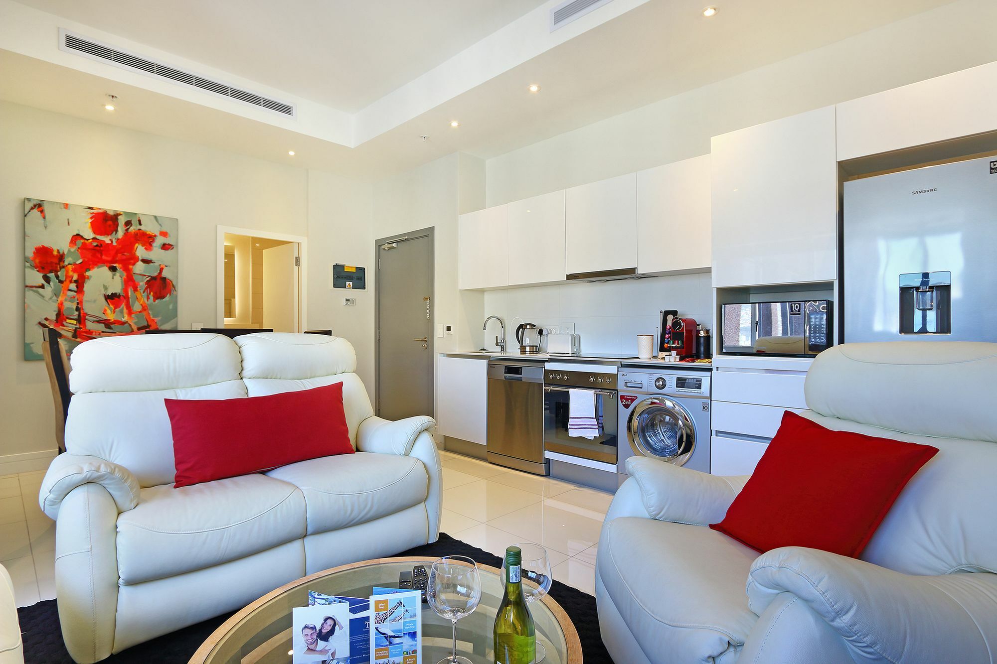 Triangle Luxury By Totalstay