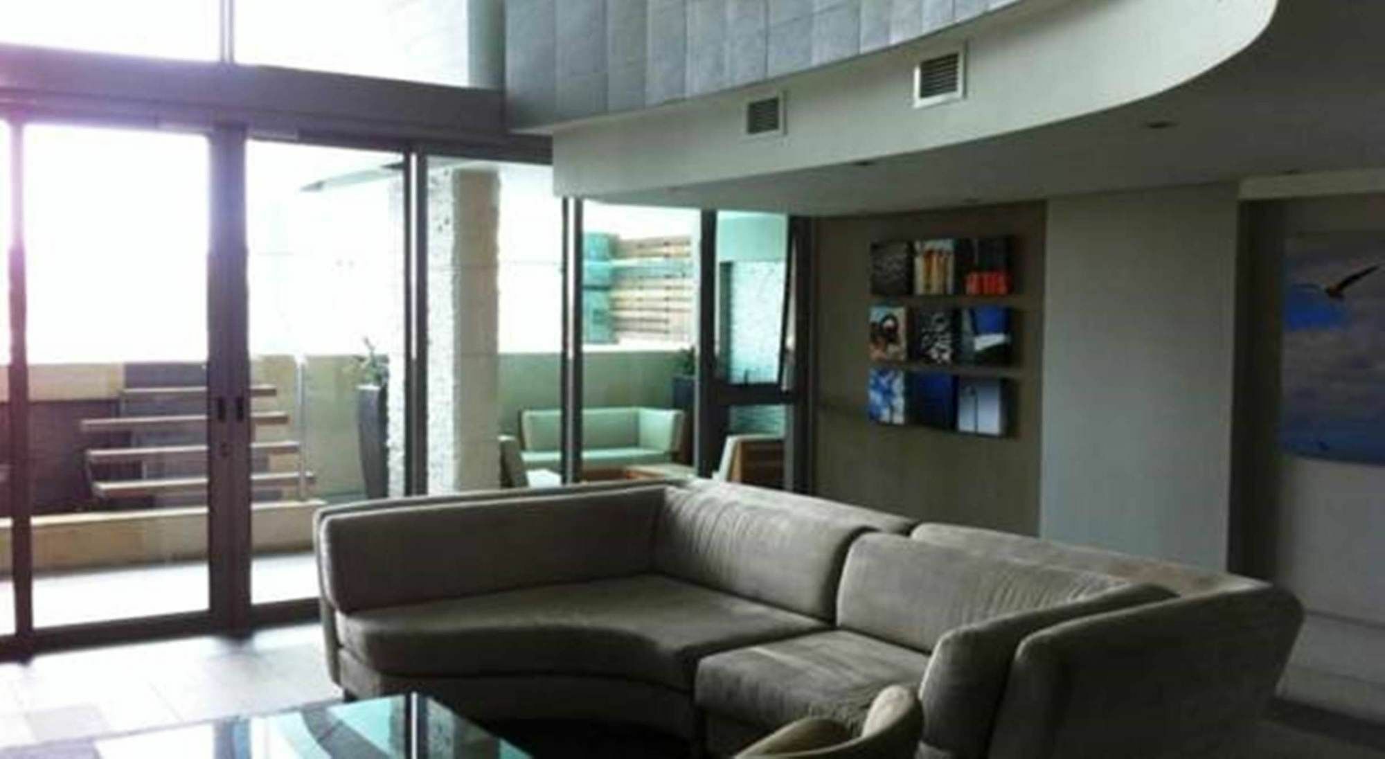 702 Canal Quays Apartment *