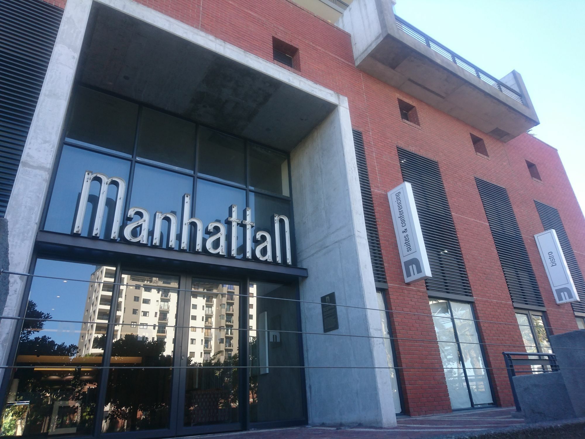 Manhattan 808 By Ctha Cape Town