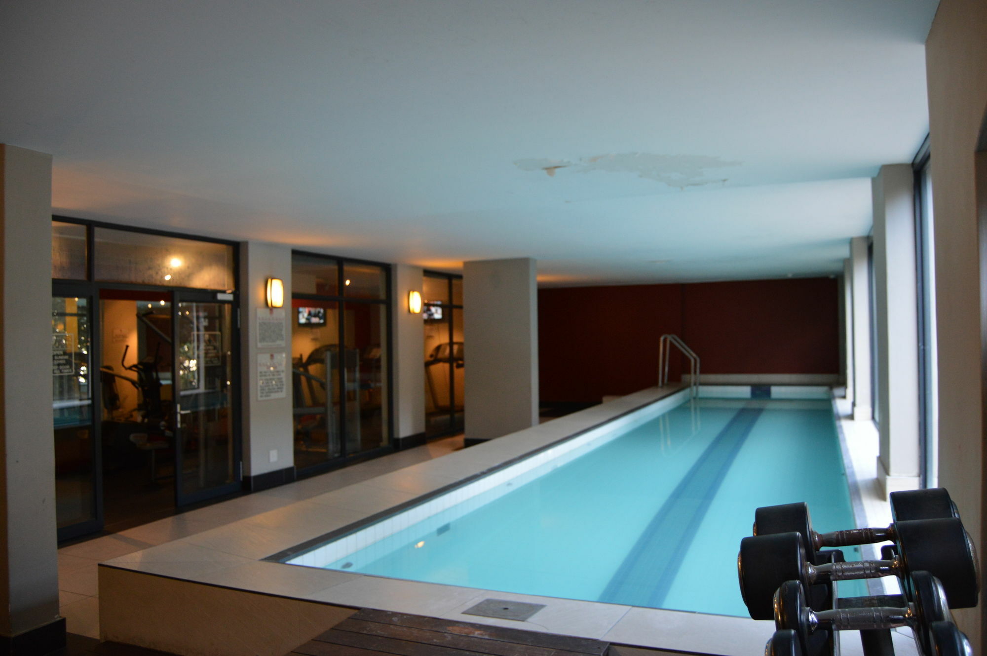 Rockwell Luxury Apartment *