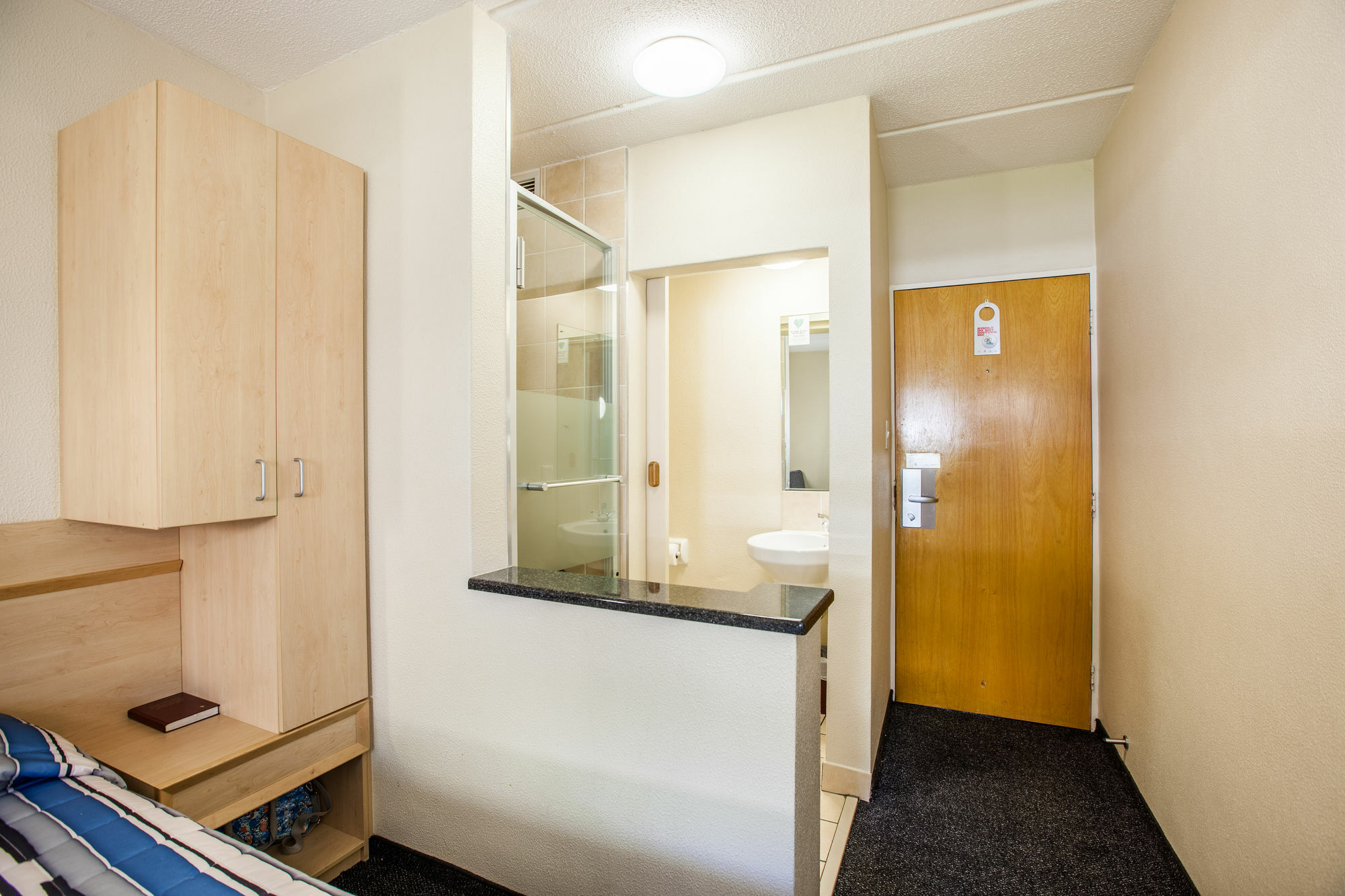 Hotel Road N1