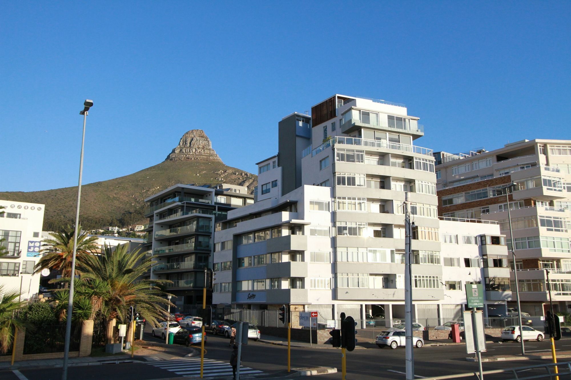 Designer With Sea Views Apartment