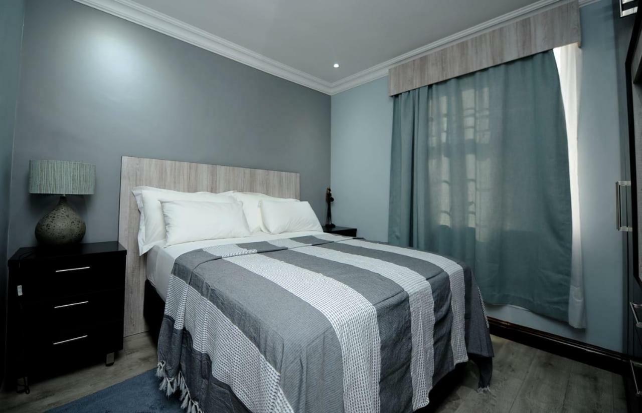 Elly Guest house 2*