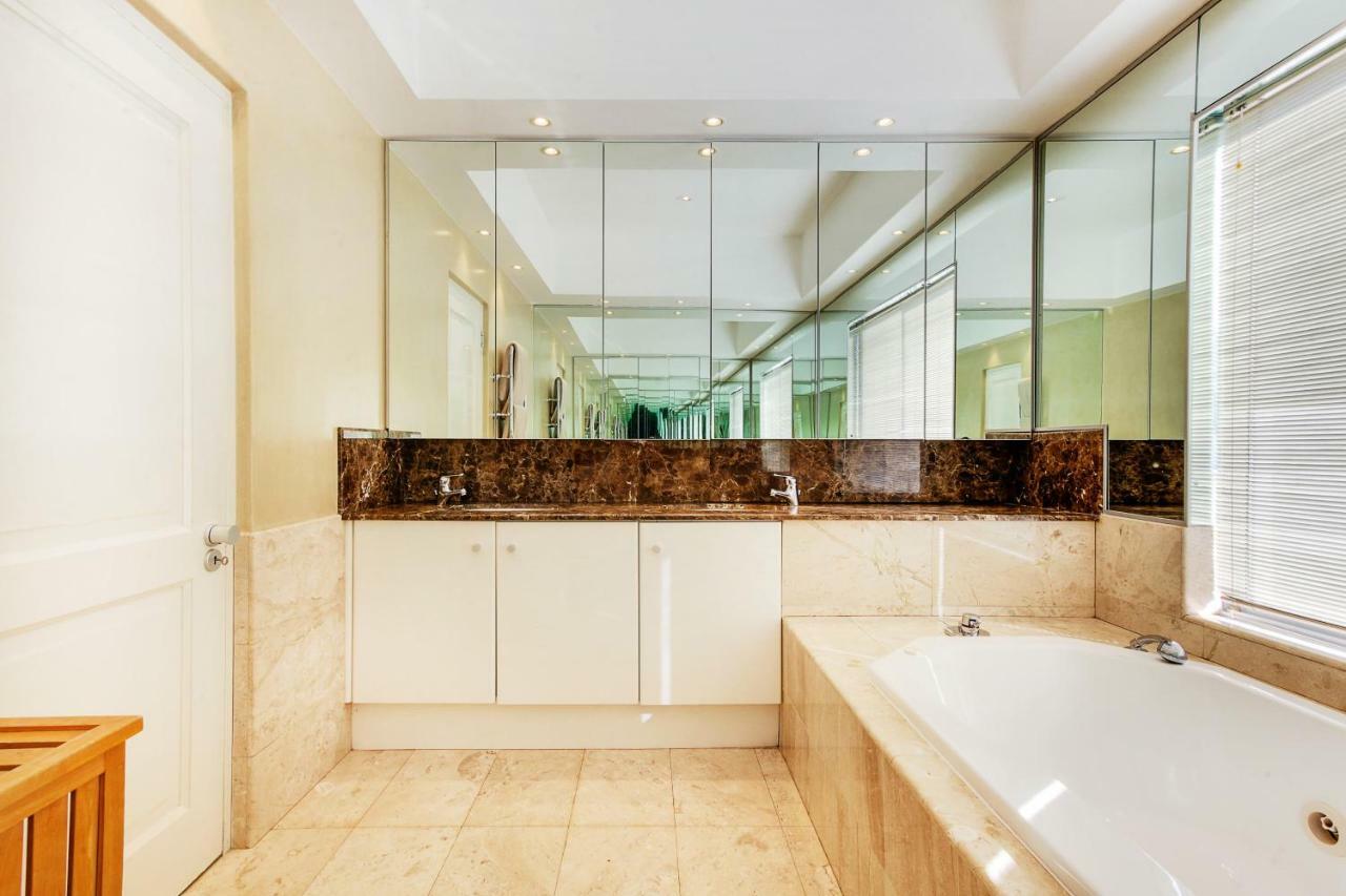 Apartment Luxury Townhouse With Ocean And Mountain Views *