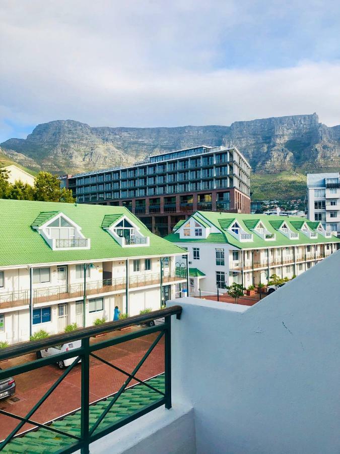 Apartment Roeland Square Cape Town