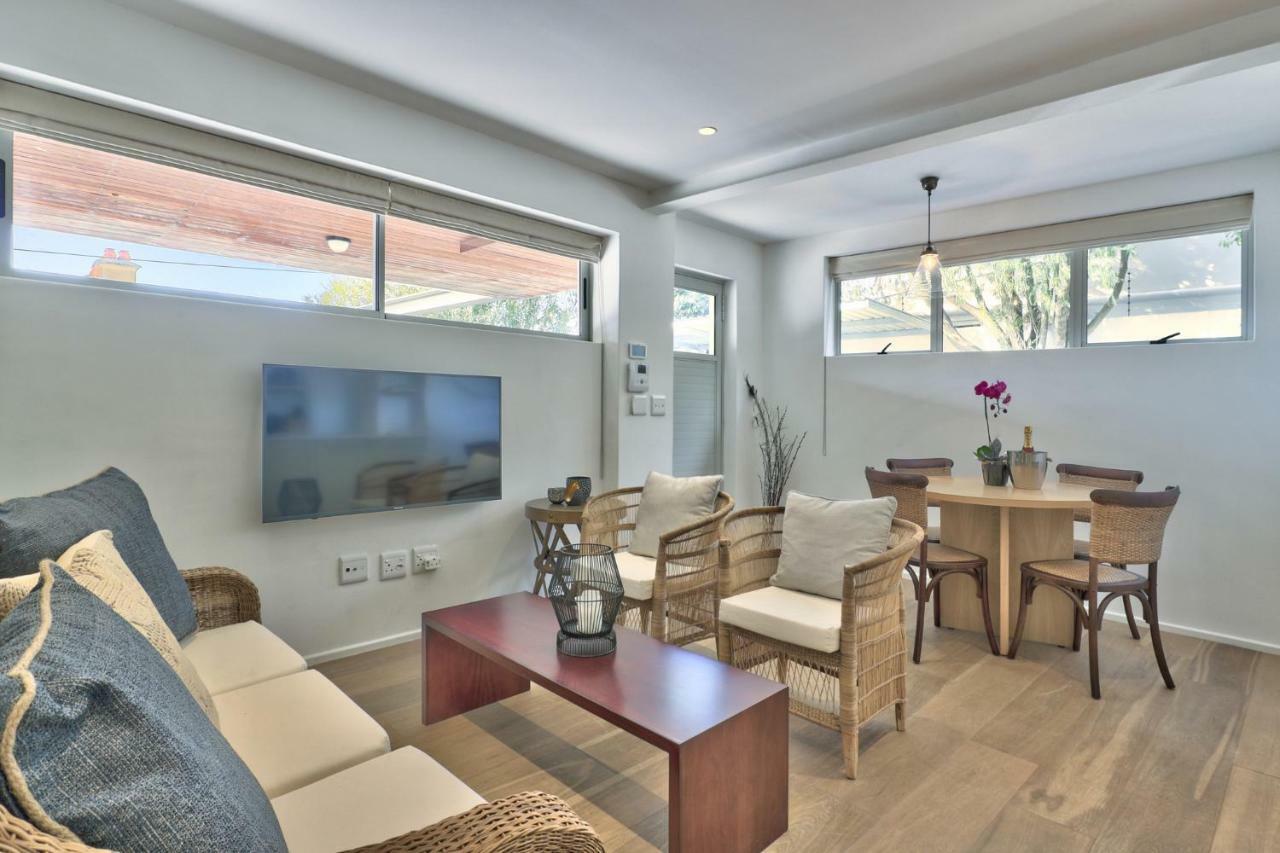 Podium 7 Apartment