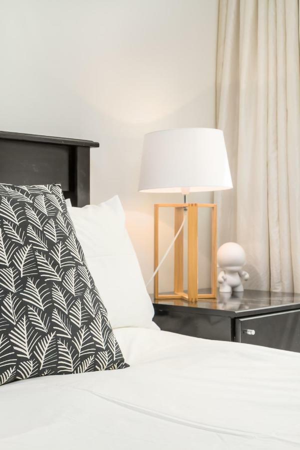 Apartment Market House 307 - No Load Shedding *