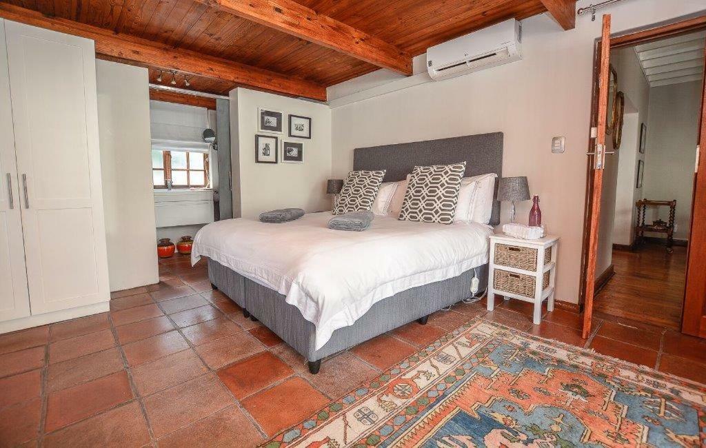 Cosy Corner Cape Town