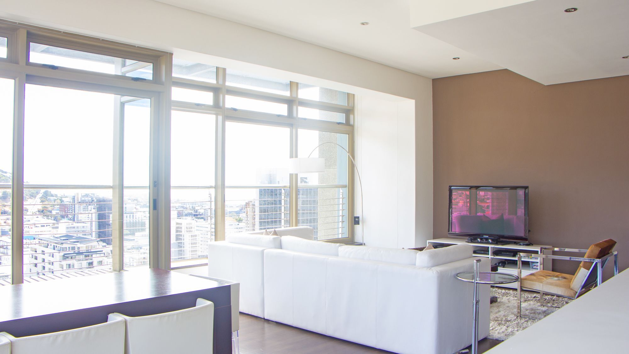 Itc Hospitality Group Penthouse 2 Bedrooms Cartwright S Corner Cape Town
