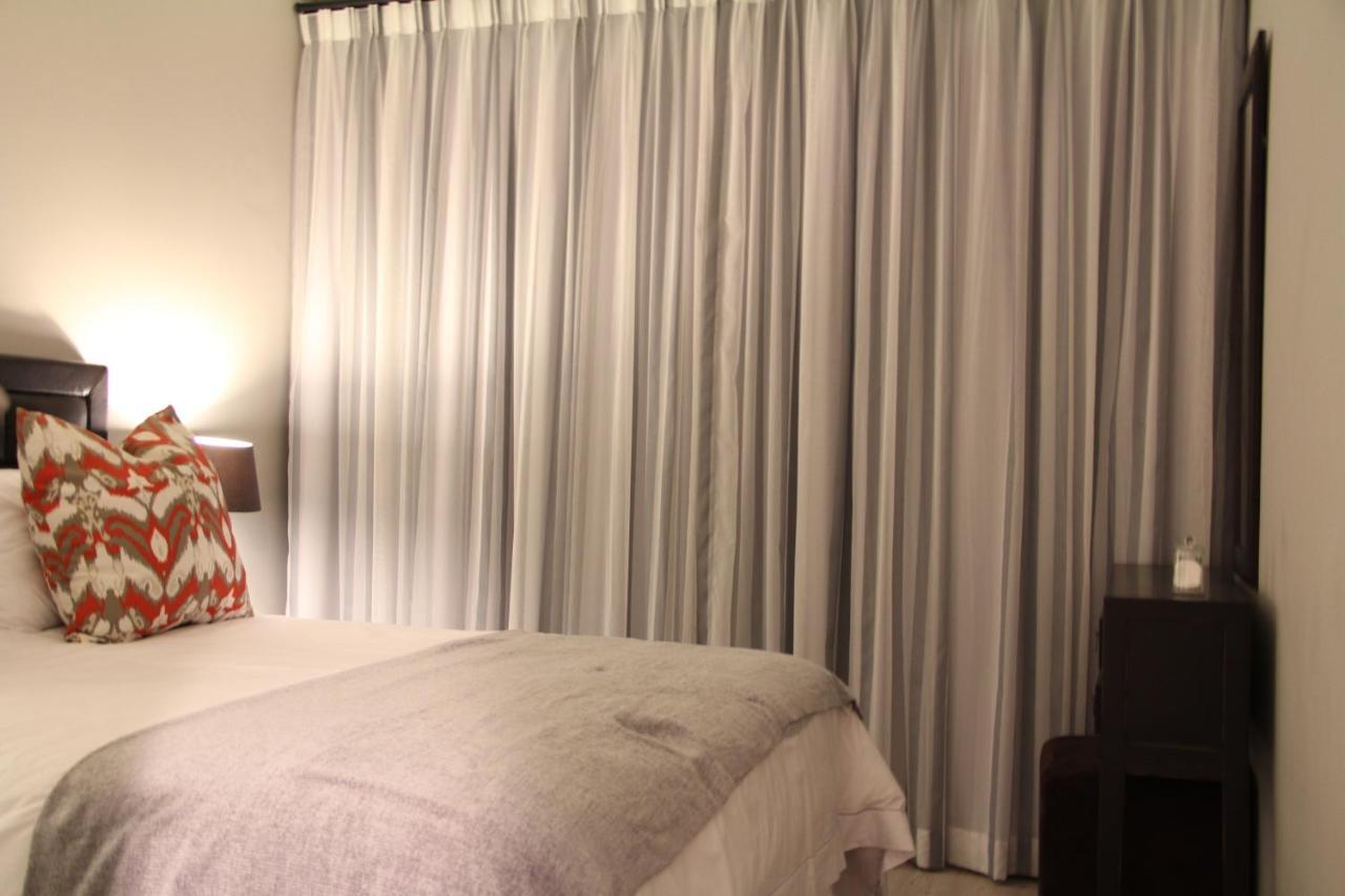 708 Flatrock Of Long Street Apartment
