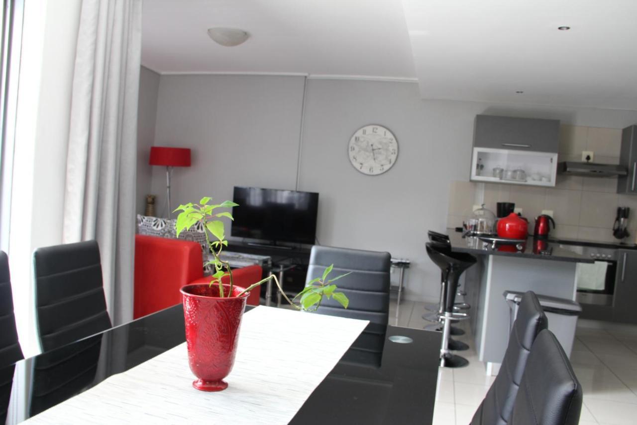 708 Flatrock Of Long Street Apartment *