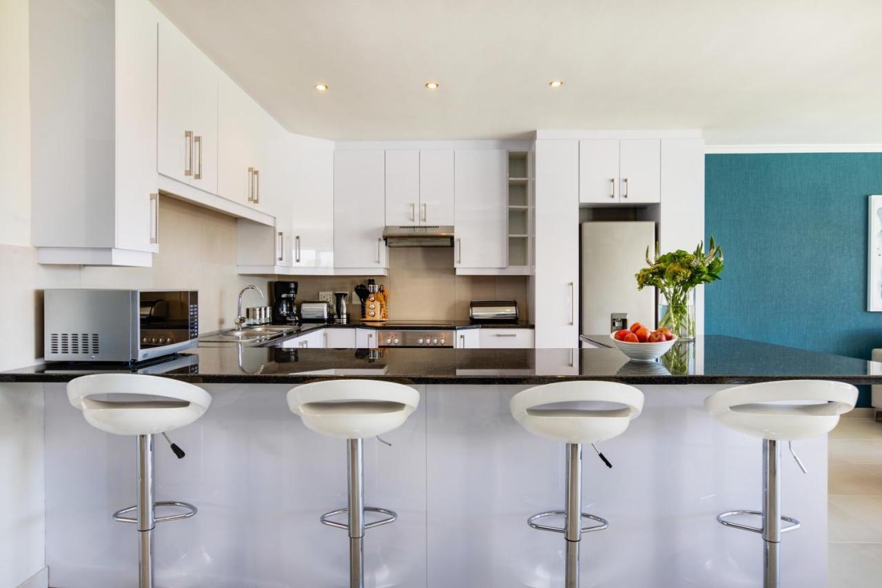 Apartment Crownebay Cape Town
