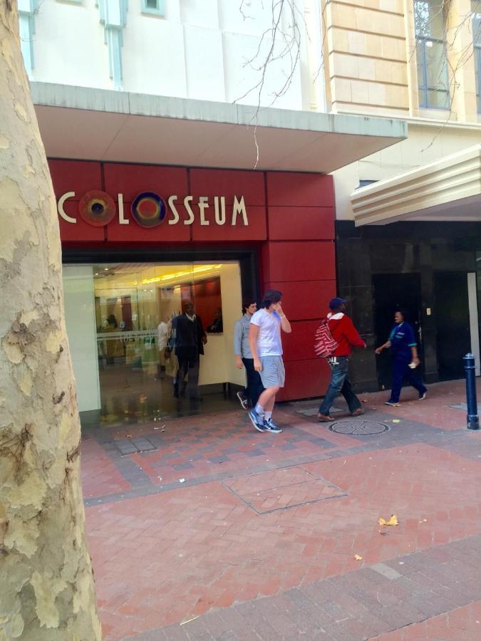 Colosseum Studio 904 *