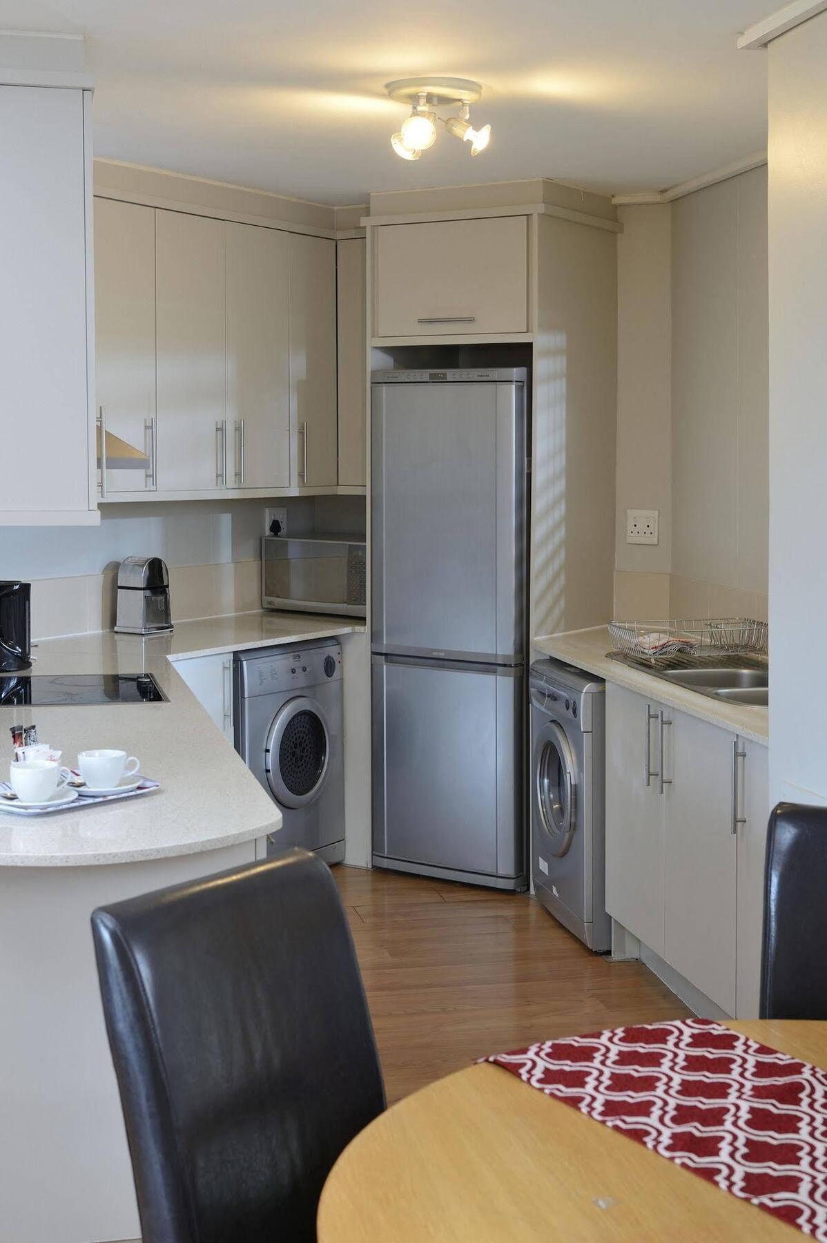 Sunstays Lagoon Beach Apartments