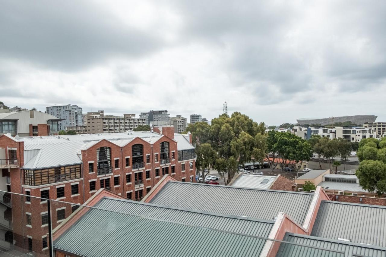 The Docklands Luxury
