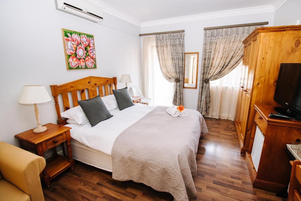 Guest house Albatross 3*