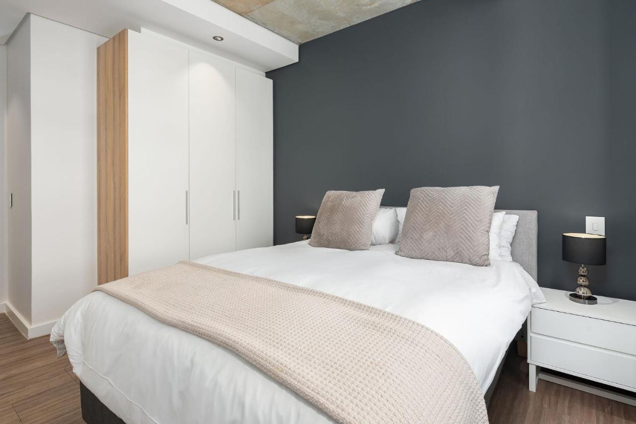 Matrix Luxury Apartment *