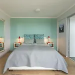 Ocean12 Guesthouse Sunset Beach