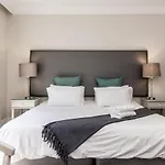 Trendy Apartment In Thibault Square City Centre
