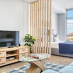 Elegant Modern Apartment Near Table Mountain