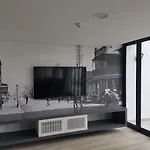 Romantic Woodstock Studio Apartments