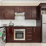 Clara 206