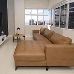 2010 Pullman Lovely 2 Bedroom Apartment In The Cbd