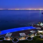 Radisson Collection Hotel, Waterfront Cape Town