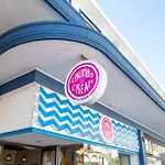 Sassy Studio In Trendy Sea Point