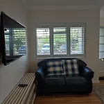 Modern Apartment Close To Lovely Beach