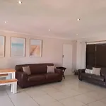 Cosy And Central Family Home