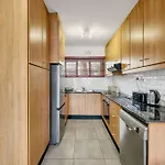 Charming And Sunny Apartment