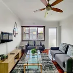 Charming And Sunny Apartment