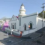 Purple Palace In Historic Bokaap