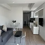 Studio Corner Unit In The Heart Of Cbd