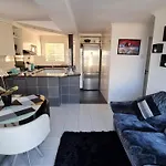 Seaviews Holiday Apartment 2