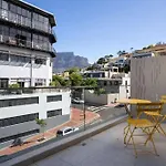Home Suite Hotel De Waterkant