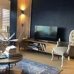 Studio Blue In Mouille Point