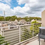 Green Point Living With Stadium View